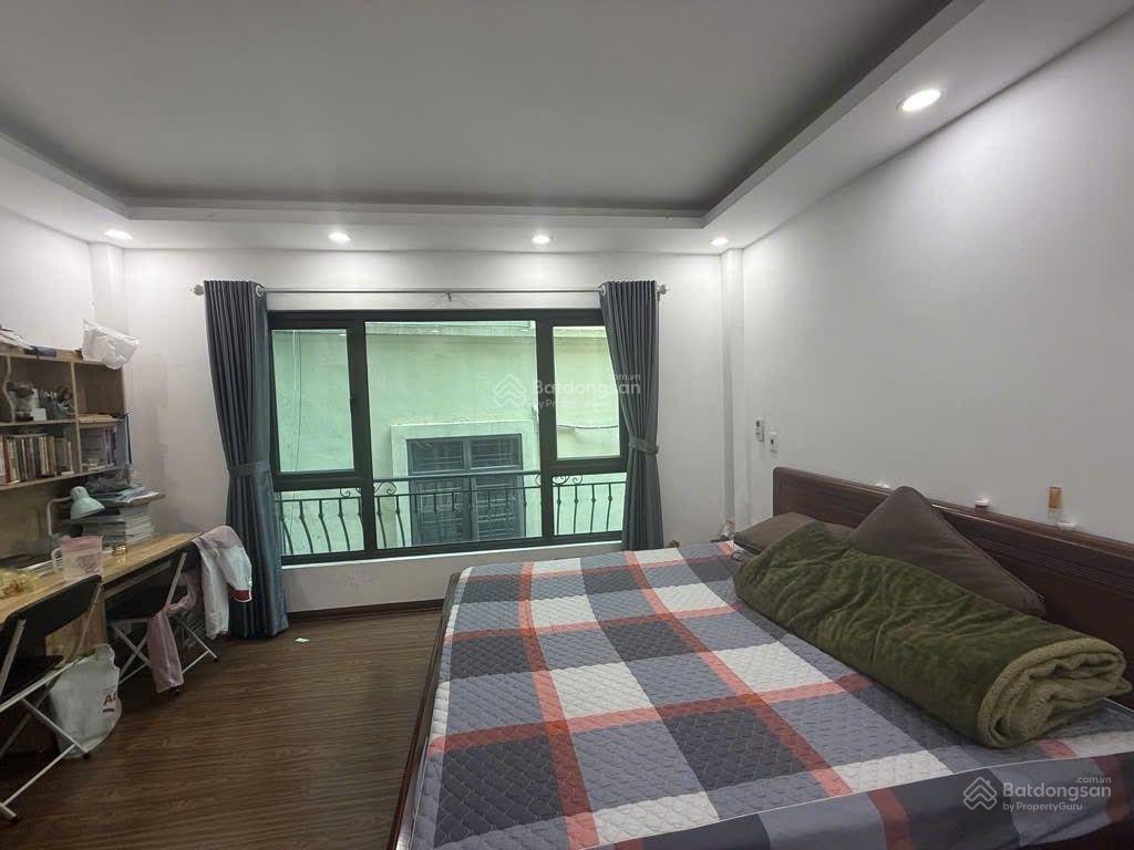 Chính chủ bán gấp nhà phố đại từ 9.1 tỷ, 38m2, đẹp xuất sắc ngay hồ linh đàm