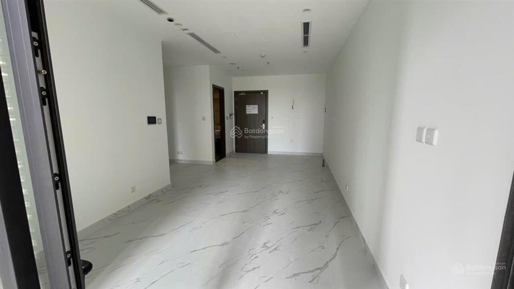 Chủ nhà bán gấp căn 1pn+ the beverly 3ty550, đông nam, view hồ bơi, công viên. thương lượng mạnh