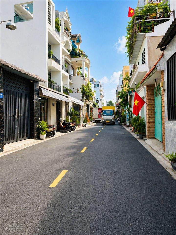 Bán nhà hẻm xe hơi 8m quay đầu thoải mái ngay big c nguyễn sơn .q tân phú 4x23m 1 lầu giá  8,7 tl