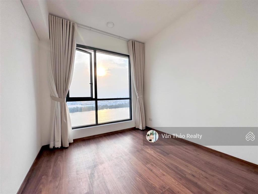 (bao thuế phí  sẵn sổ) căn hộ 3pn one verandah q2  sống sang xanh mát  cđt mapletree singapore