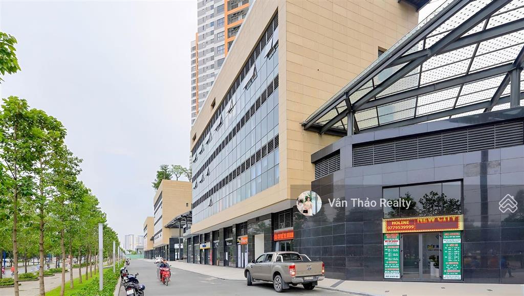 (bao thuế phí) căn hộ 2pn sun avenue q2  bao la tiện ích  tiện di chuyển thủ thiêm, quận 1