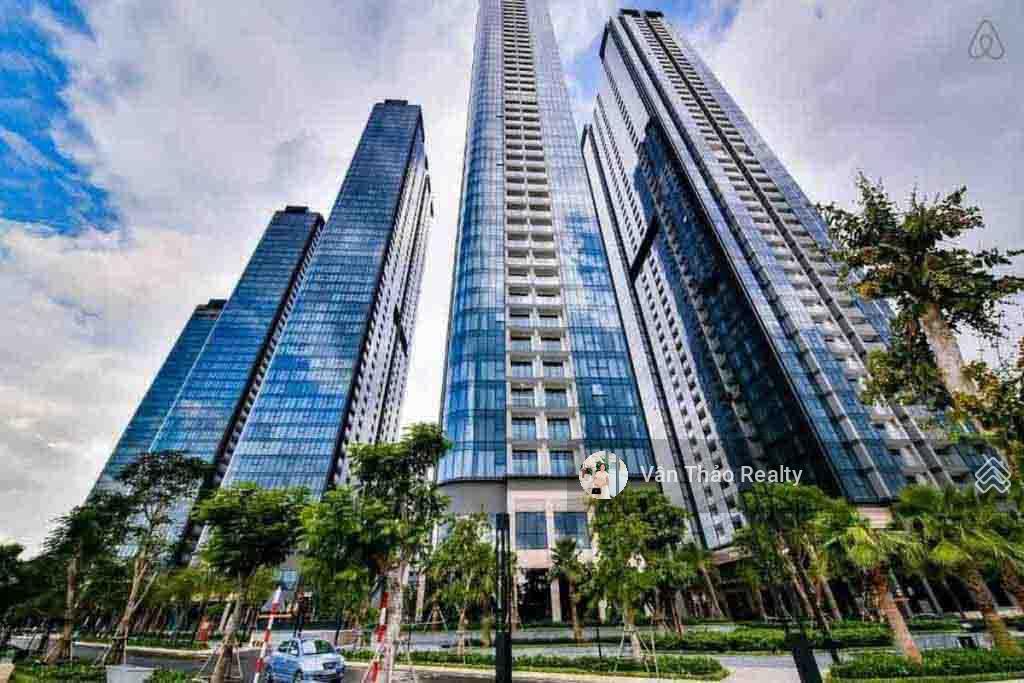 Full giỏ hàng cho thuê căn hộ 3pn vinhomes golden river  vinhomes ba son ngay q1  tiện di chuyển