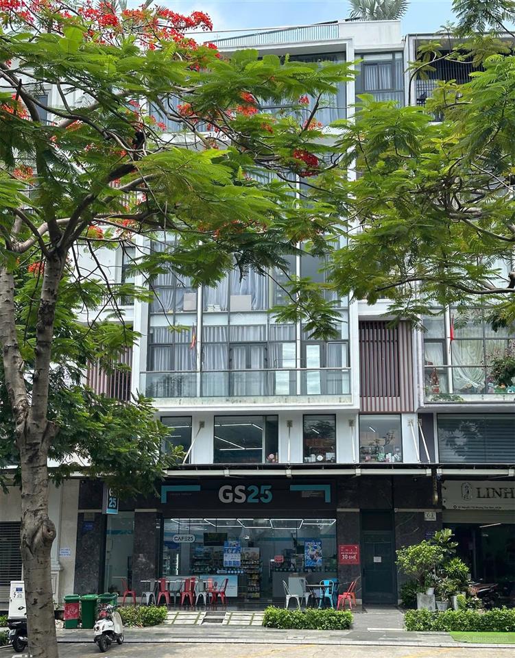 Siêu dòng tiền! bán nhà mặt tiền ngay trần não  5.6x30m, hầm 6 tầng, hđt 140tr/th  giá 42 tỷ