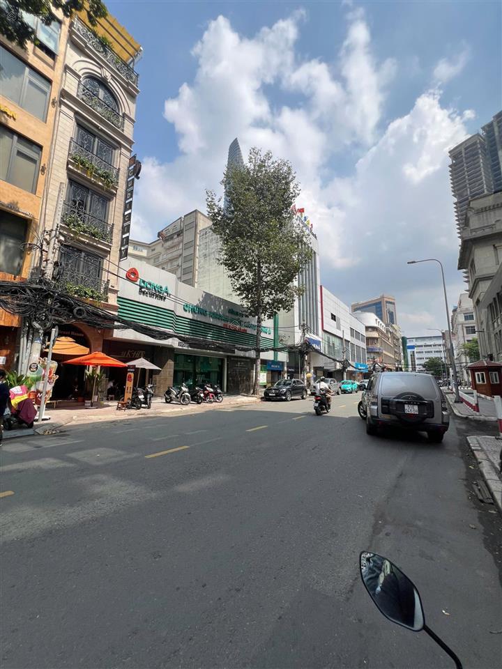 Hiếm có khó tìm! bán 900m2 đất 2 mặt tiền quận 1 ngay đinh tiên hoàng, xd hầm 10 tầng  420 tỷ