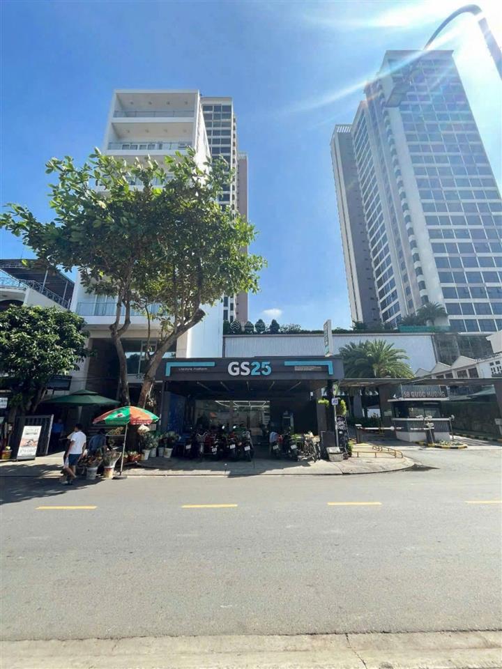 Khuôn xây cao góc 2mt quốc hương, thảo điền  8.5x25m, hđt 100tr/th, xd hầm 7 tầng  chỉ 65 tỷ