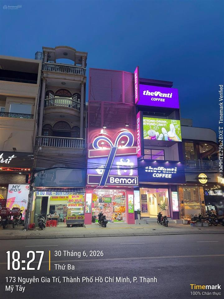 Siêu phẩm mt nguyễn gia trí (d2) 4.5x21m, 5 tầng, hđt 70tr/tháng  chỉ 31 tỷ, cực hiếm