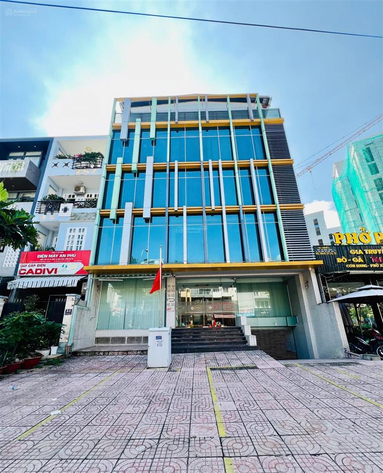 Giá hời thảo điền, mặt tiền quốc hương  13x25m, 4 tầng, hđt 100tr/th, hồ bơi, 580m2 sàn, chỉ 69 tỷ