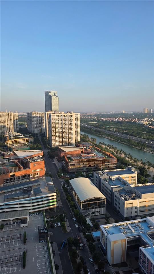 Còn gì rẻ hơn! căn studio 36m zr1, view cực thoáng, hướng đông nam giá 2 tỷ 5 thu nét. sẵn sổ