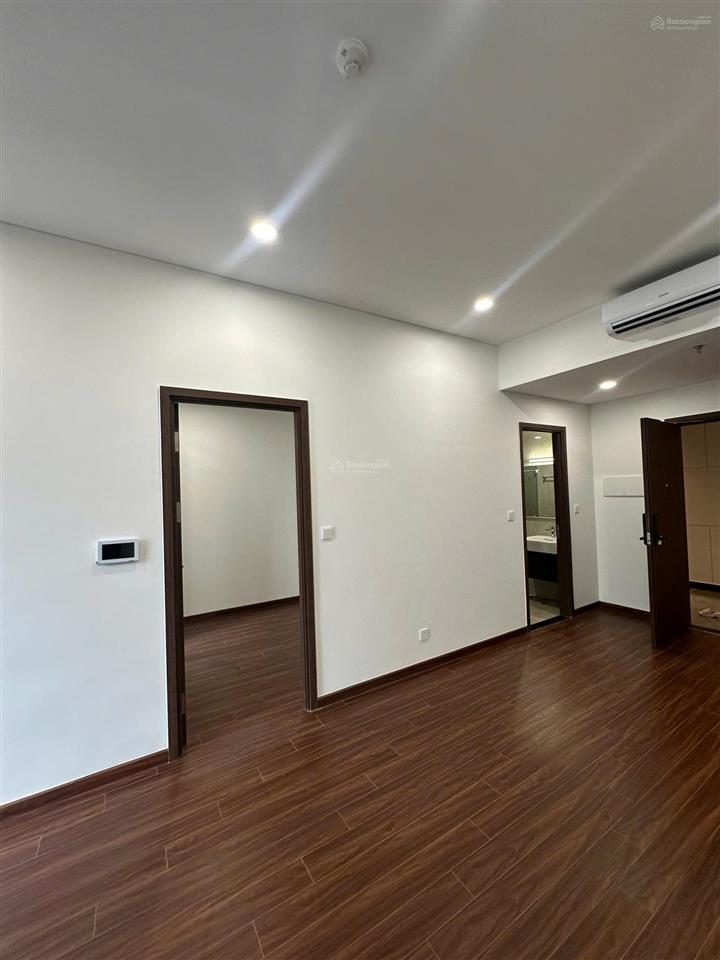 H1xx02 bán căn 2n 61m2 toà h1 giá 3,85 tỷ, hướng đông bắc view thoáng, biệt thự. nguyên bản