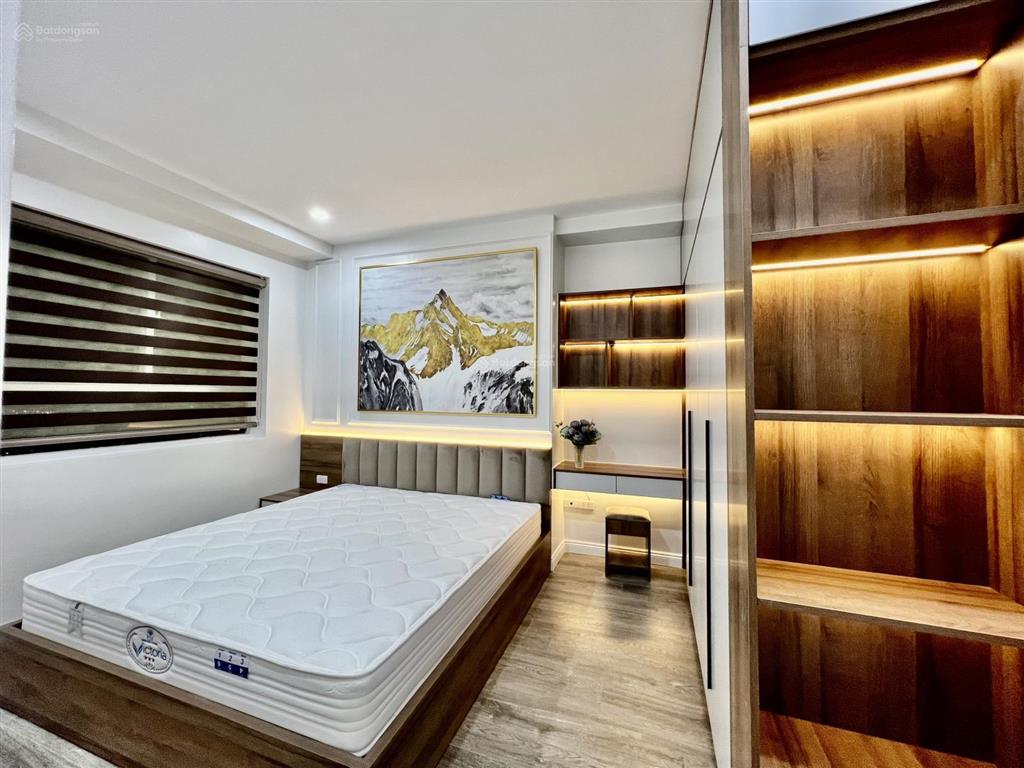 Bán căn 72m2 2pn2vs tsq mỗ lao giá 4,9tỷ