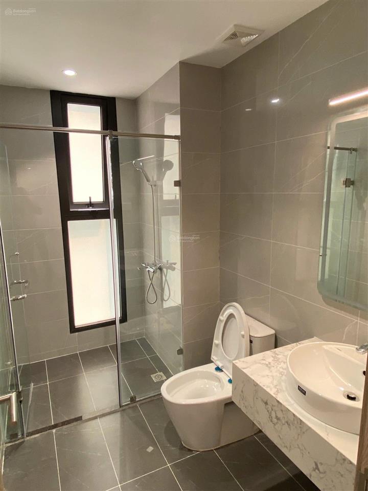 Bán căn 54m2 2pn giá 5,5 tỷ toà center point 110 cầu giấy