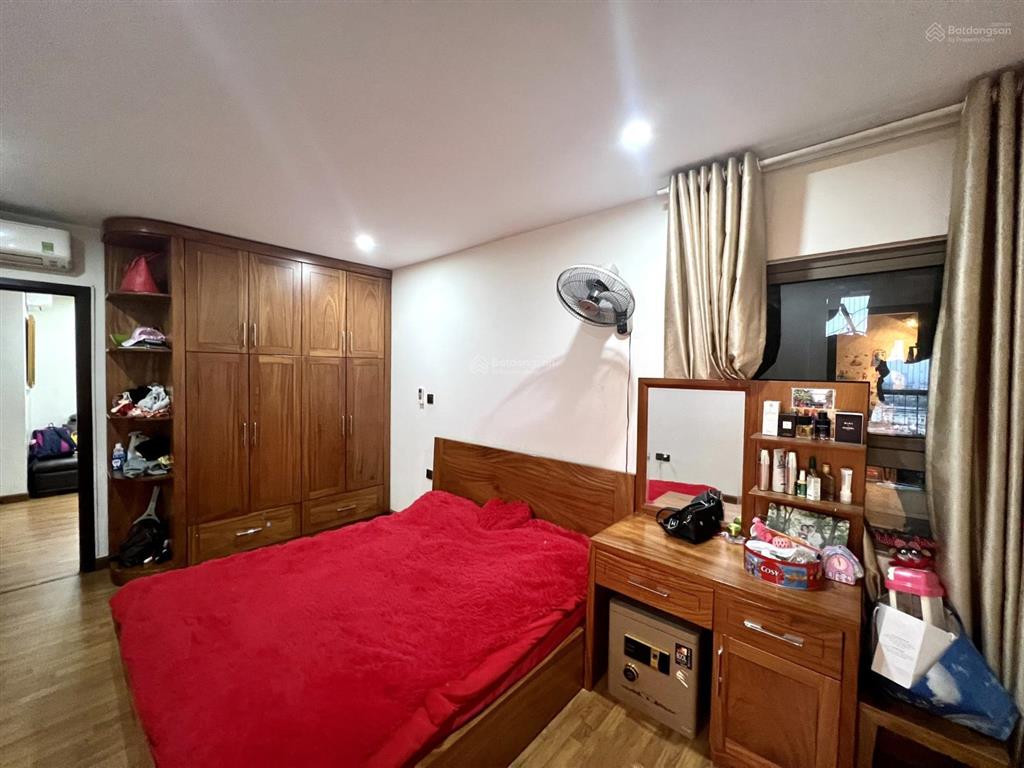 Bán căn 3pn 95m2 golden park, cầu giấy giá 9,5 tỷ