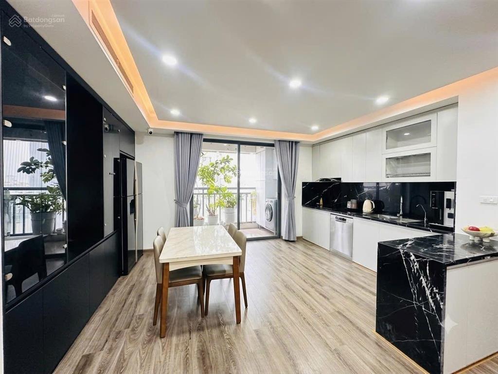 Bán căn hồ gươm plaza 141m giá 7,9ty