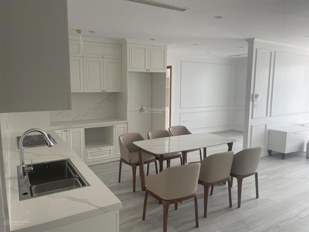 Bán căn 75m², giá 5,3 tỷ, 3pn2vs, tòa b3a kđt nam trung yên