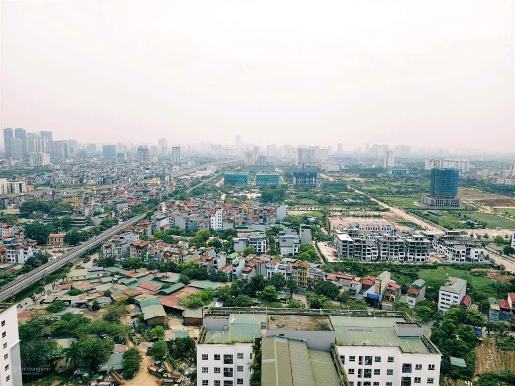 Chính chủ mình cần bán căn hộ ecohome 3 tòa n03. ban công hướng nam thoáng. xem bắn pháo hoa 5 điểm