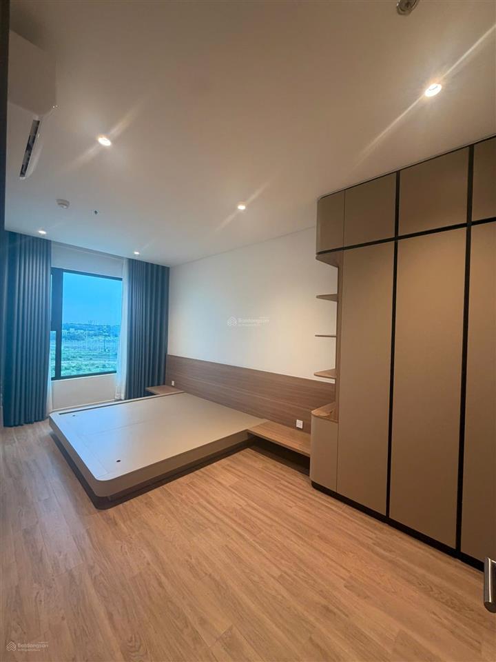 Cho thuê căn hộ cao cấp tại the 9 stellars  chỉ xách vali vào ở