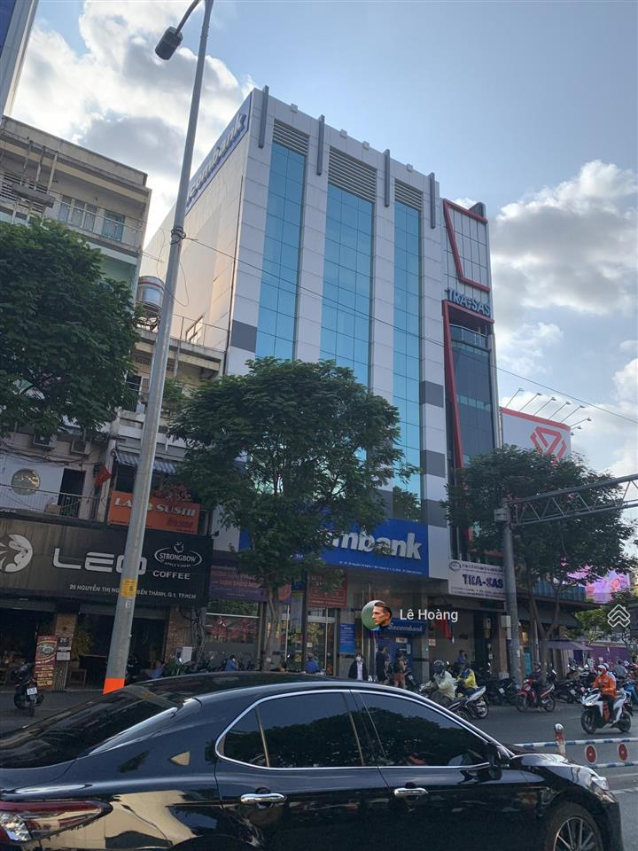 Building trục thương mại sư vạn hạnh, p12, q10  10,5x22m  hầm + 7 tầng  hđt 280tr/th  giá 68 tỷ