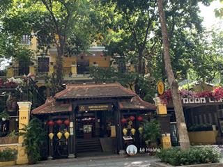 Bán nhà siêu vị trí số 46 võ văn tần, p. vts, quận 3  15x21m  2 tầng  hđt 420tr/th  giá 130 tỷ