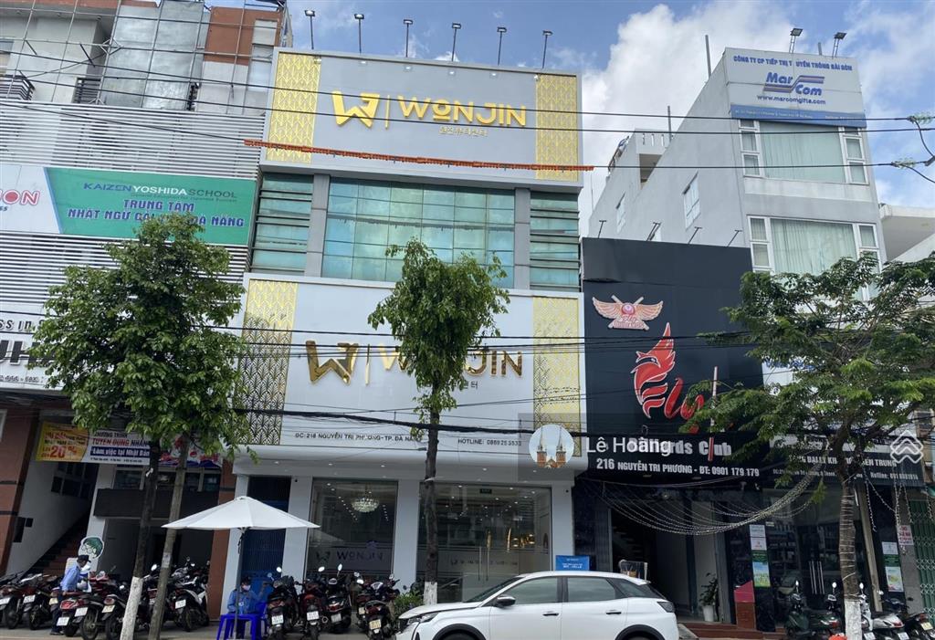 Gia đình cần tiền bán nhà mặt tiền ngô gia tự, q 10  8x21m  5 tầng  hđt 150tr/tháng  giá 45 tỷ