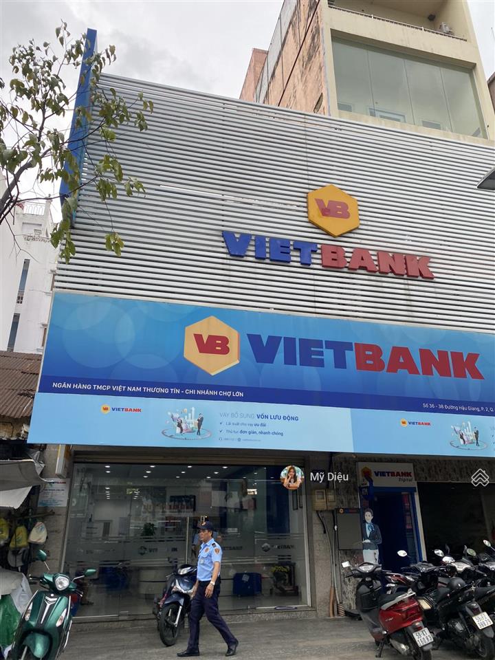 Bán nhà mặt tiền nguyễn thái học, bến thành, q 1  8x18m  5 tầng  hđt 180tr/th  giá 62 tỷ