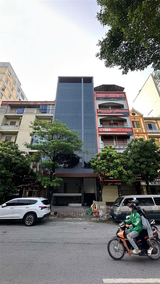 Chuyển nhượng toà nhà mặt tiền võ văn tần, p 6, q 3  8x29m  hầm + 8 tầng  hđt 310tr  giá 95 tỷ