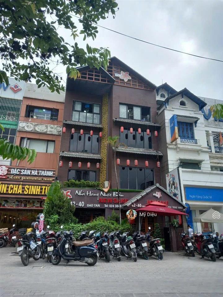 Bán nhà mặt tiền thuơng hiệu lê văn sỹ, quận 3  6x27m  4 tầng  hđt 150tr/tháng  giá 55 tỷ