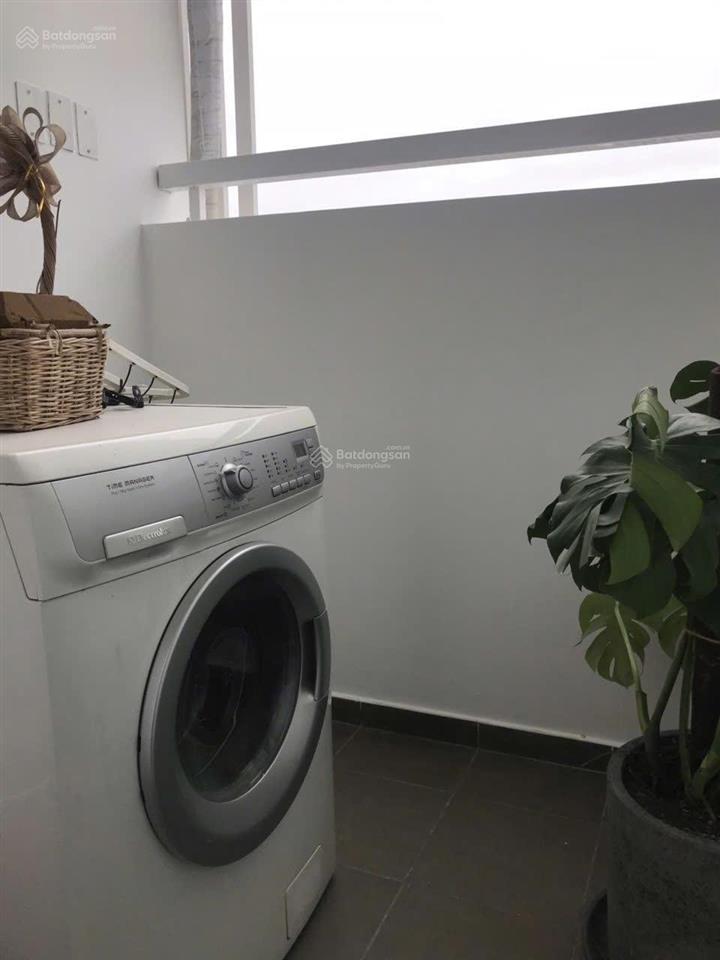 Bán 2pn tropic garden 81 m2, giá 8tỷ đã có sổ, view sông đẹp,tầng cao, đầy đủ nội thất