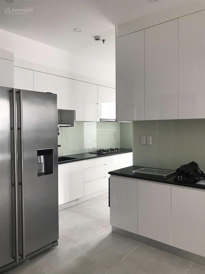 Bán 2pn tropic garden 81 m2, giá 8tỷ đã có sổ, view sông đẹp,tầng cao, đầy đủ nội thất