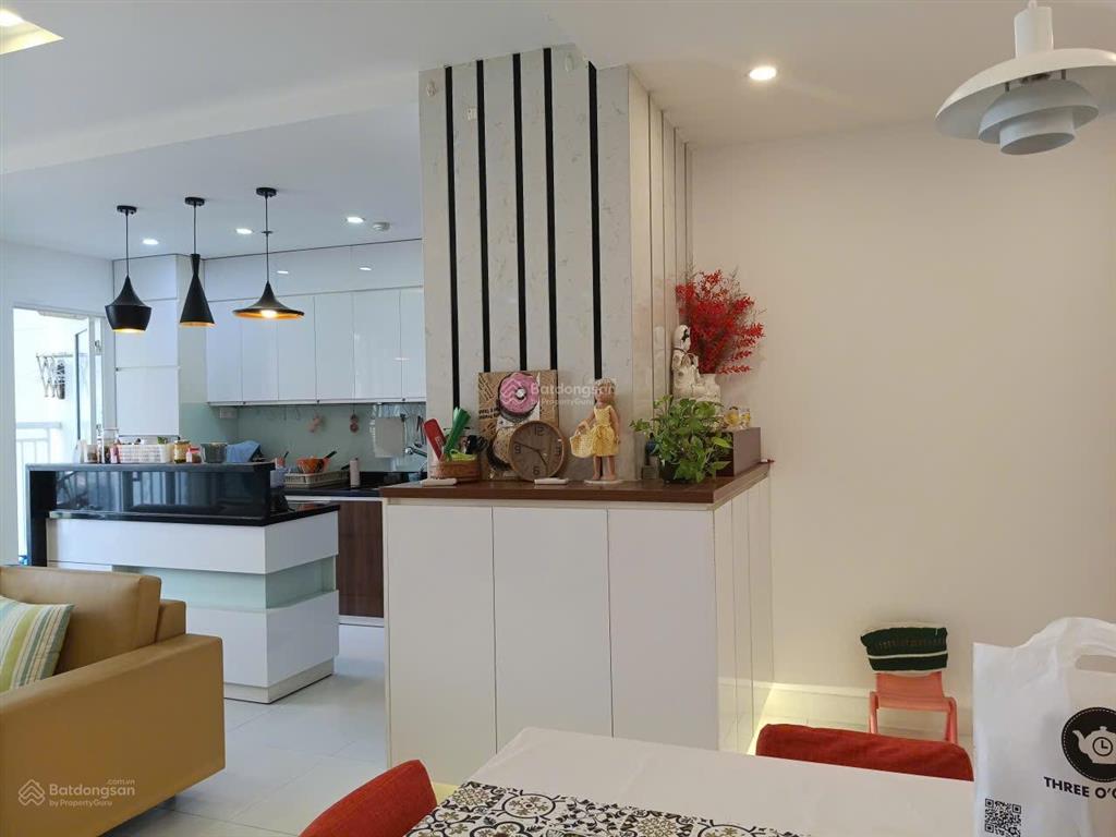 Bán 3pn tropic thảo điền giá 11 tỷ, diện tích 112 m2, có ban công thoáng