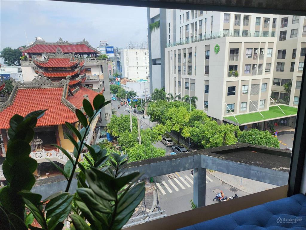 Bán nhà mt nguyễn trọng tuyển, 63.3m2, sổ hồng hoàn công đầy đủ, giá 17.5 tỷ.  0943 138 ***