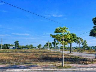 Đất 126m2 full thổ cư sát công viên & hồ bơi, suối bao quanh mát mẻ