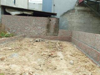 Long biên mảnh đất vàng còn sót lại giá đầu tư