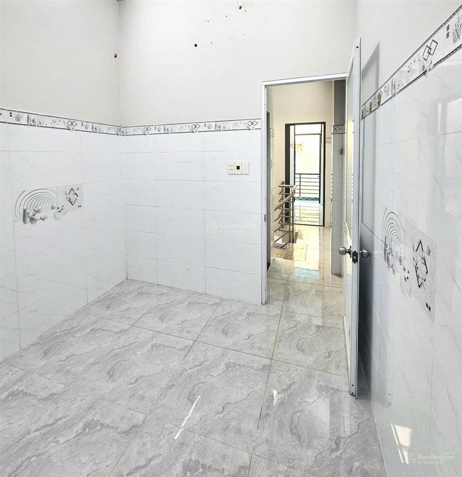 Bán gấp nhà đẹp ở ngay tùng thiện vương, tt q8, 2pn, shr, hcđ, chỉ 3,8 tỷ. vdq8.c71.273