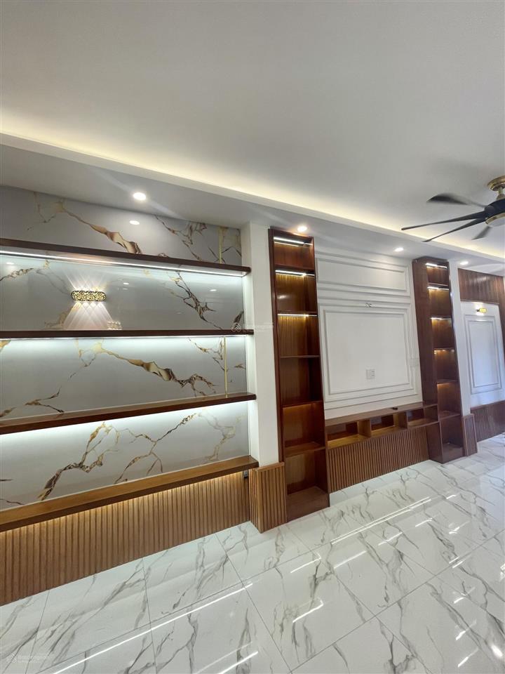 Bán gấp nhà mặt tiền nội bộ đường hưng phú, 8,34 tỷ, 50m2, 4pn, 5wc, q.8, tp.hcm  hot!