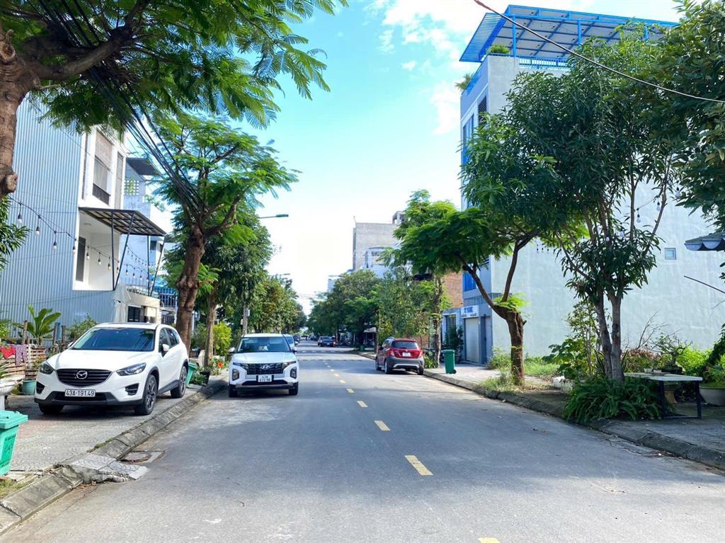 Bán lô cặp 2 mặt tiền trước sau đường hồ phi tích vs đinh văn chấp