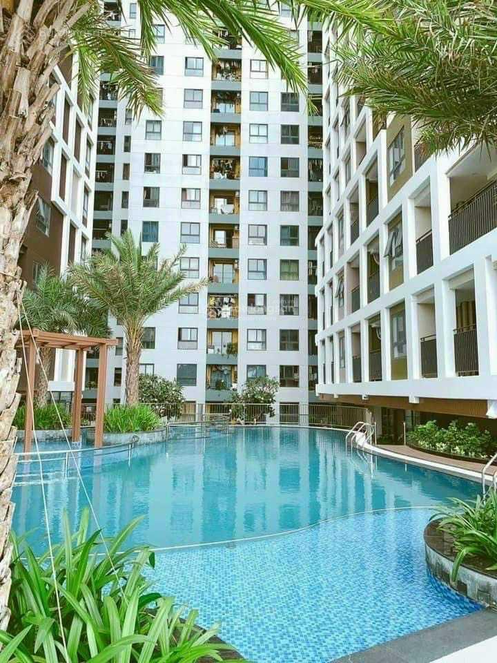 Cần bán căn hộ the east gate  metro tower. 44m2  1tỷ 850tr ngay làng đại học qg. nội thất đầy đủ