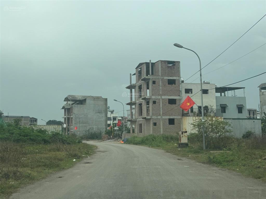 Cc bán nhà lk 4 tầng 202m2 tại kđt chi đông