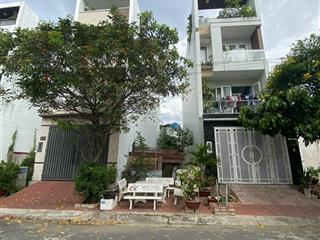 Lô đất 4m*20m vuông vức, đường đặng thùy trâm rộng 12m, gần công viên