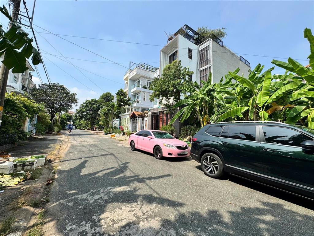 Bán lô đất cực đẹp 9m x 20m gần bên gigamall hiệp bình chánh, cách đường phạm văn đồng 100m