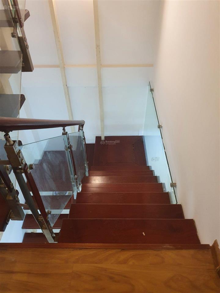 Bán nhà 176/6 trần huy liệu, 3 tầng, hẻm rộng 8m, gần ngã tư phú nhuận