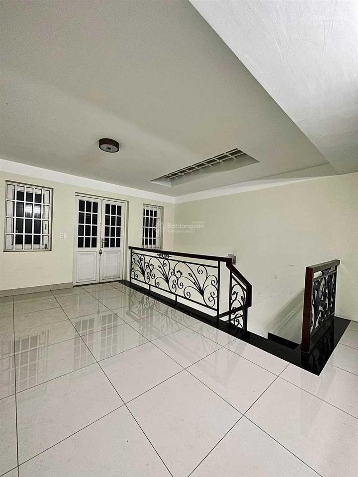 Bán gấp nhà đẹp đặng thùy trâm, bình thạnh, dt 5m x 15m, 3 tầng, 5 pn, gần ngay đh văn lang cs3