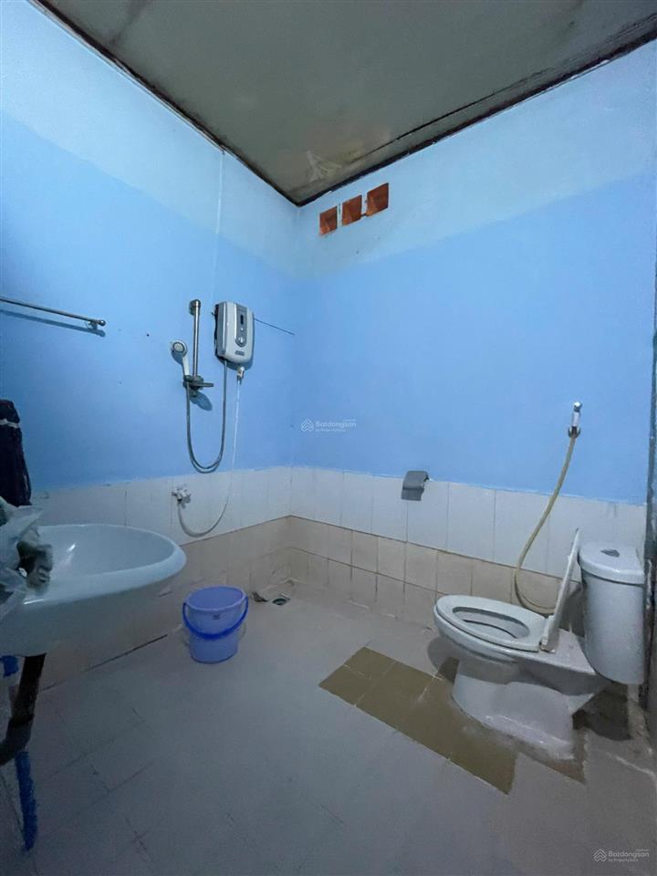 Cho thuê nhà nguyên căn cấp 4 dương quảng hàm gần bên đh văn lang cs3