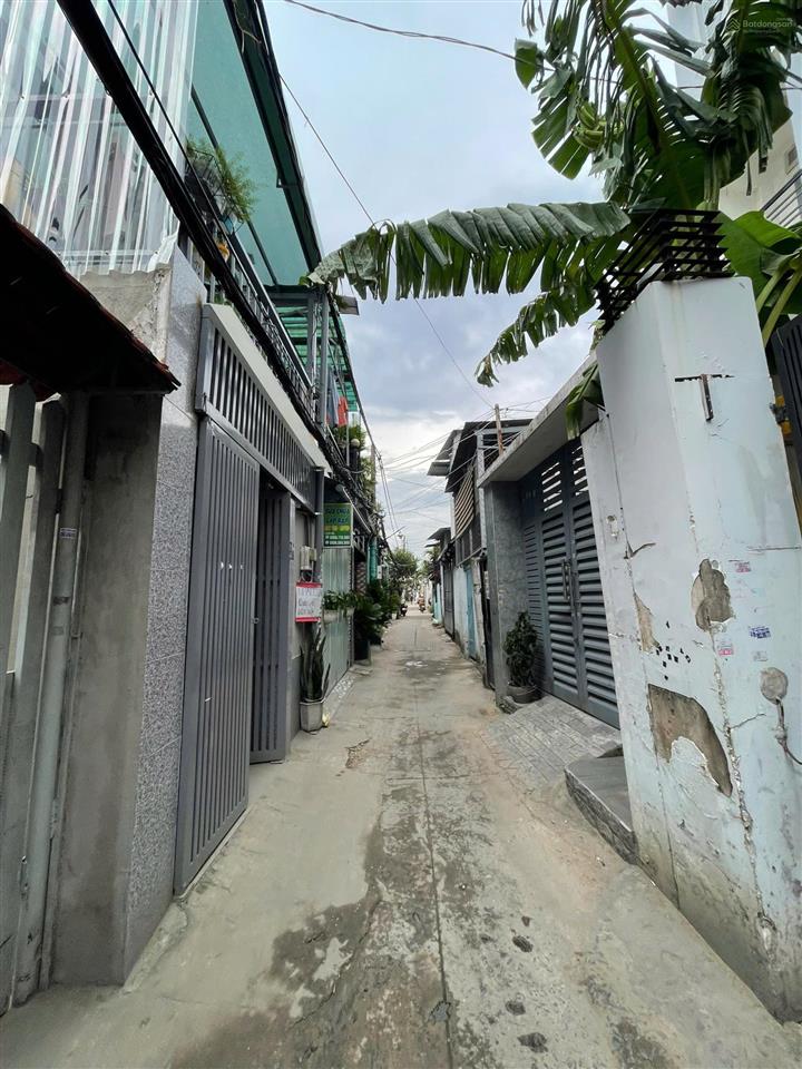 Cho thuê nhà nguyên căn cấp 4 dương quảng hàm gần bên đh văn lang cs3