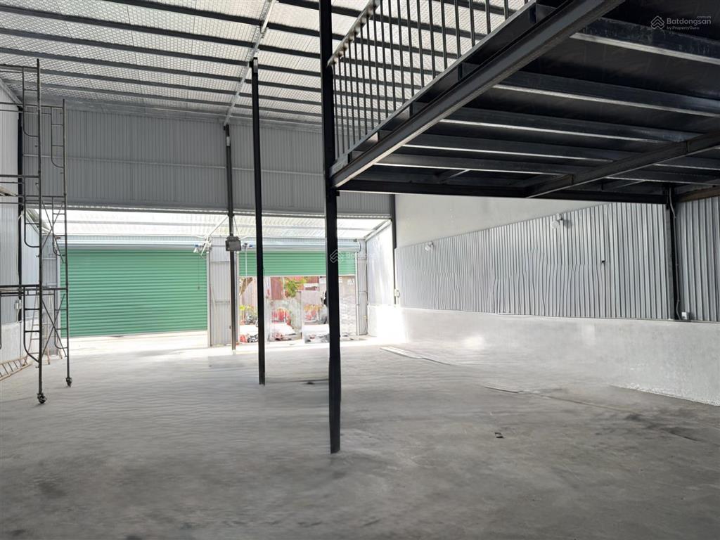 Cho thuê kho 200m2 đường nhựa rộng 12m, đường đặng thùy trâm, phường 13, bình thạnh