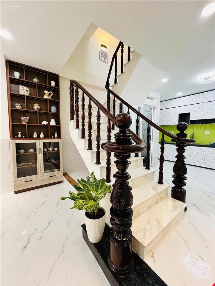 Bán nhà 44m2 mai hắc đế 3 pn 3 wc 4 tầng sân thượng nhà mới vào ở ngay