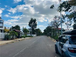 Bán đất đường tôn thất thuyết khu lô 90 mr chí thiện bđs