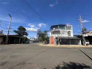 Bán đất lô 90 đường 18m ngay cạnh sân bay liên khương