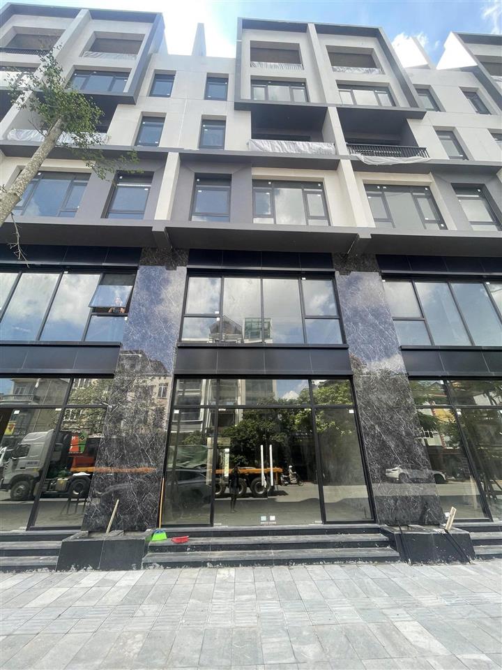 Shophouse mặt đường lê thánh tông nhận nhà kinh doanh luôn giá 17 tỷ