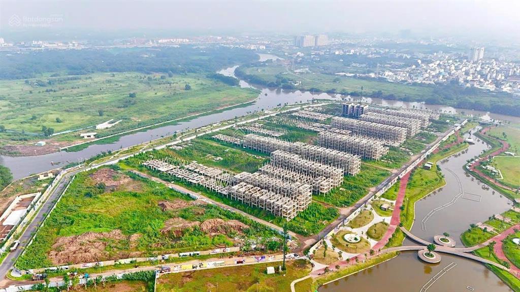 Sở hữu nhà phố trên đảo giữa lòng tp. hcm giá trị hiếm có tại sola the global city