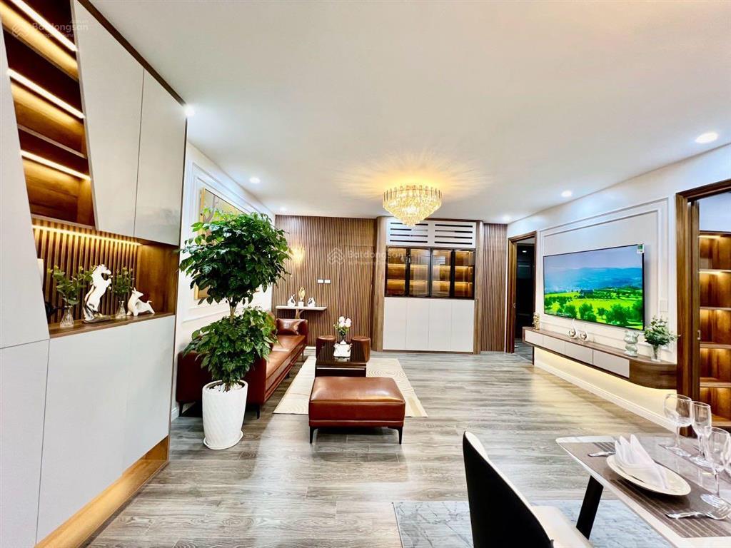 Căn hộ full đồ đẹp 3ngủ hh2 bắc hà, 17 tố hữu. giá 6,9 tỷ dt 115m2 và 2vs,  0978,965831